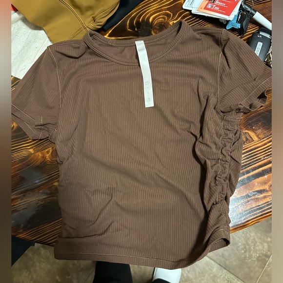 lululemon athletica Tops - Lululemon top 4/6